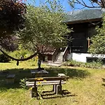 Le 1853 * Chamonix