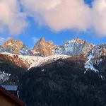 Le 1853 Chalet