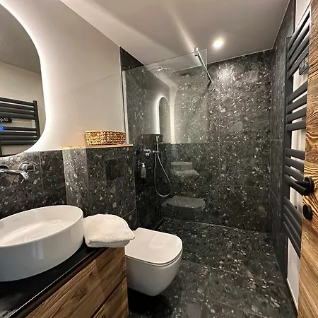 Le 1853 木屋 霞慕尼
