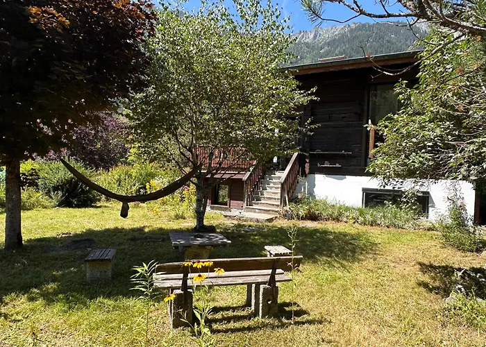Le 1853 * Chamonix